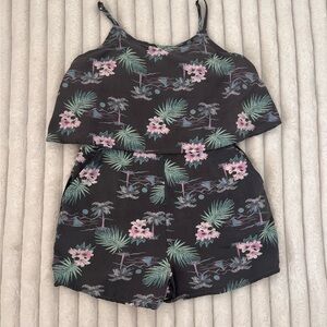 Grayson Threads Black Floral Kids Romper size 6/6X
